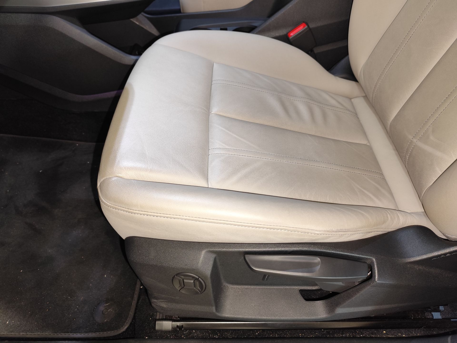 Audi Q4 e-tron 40 Advanced 82KWH