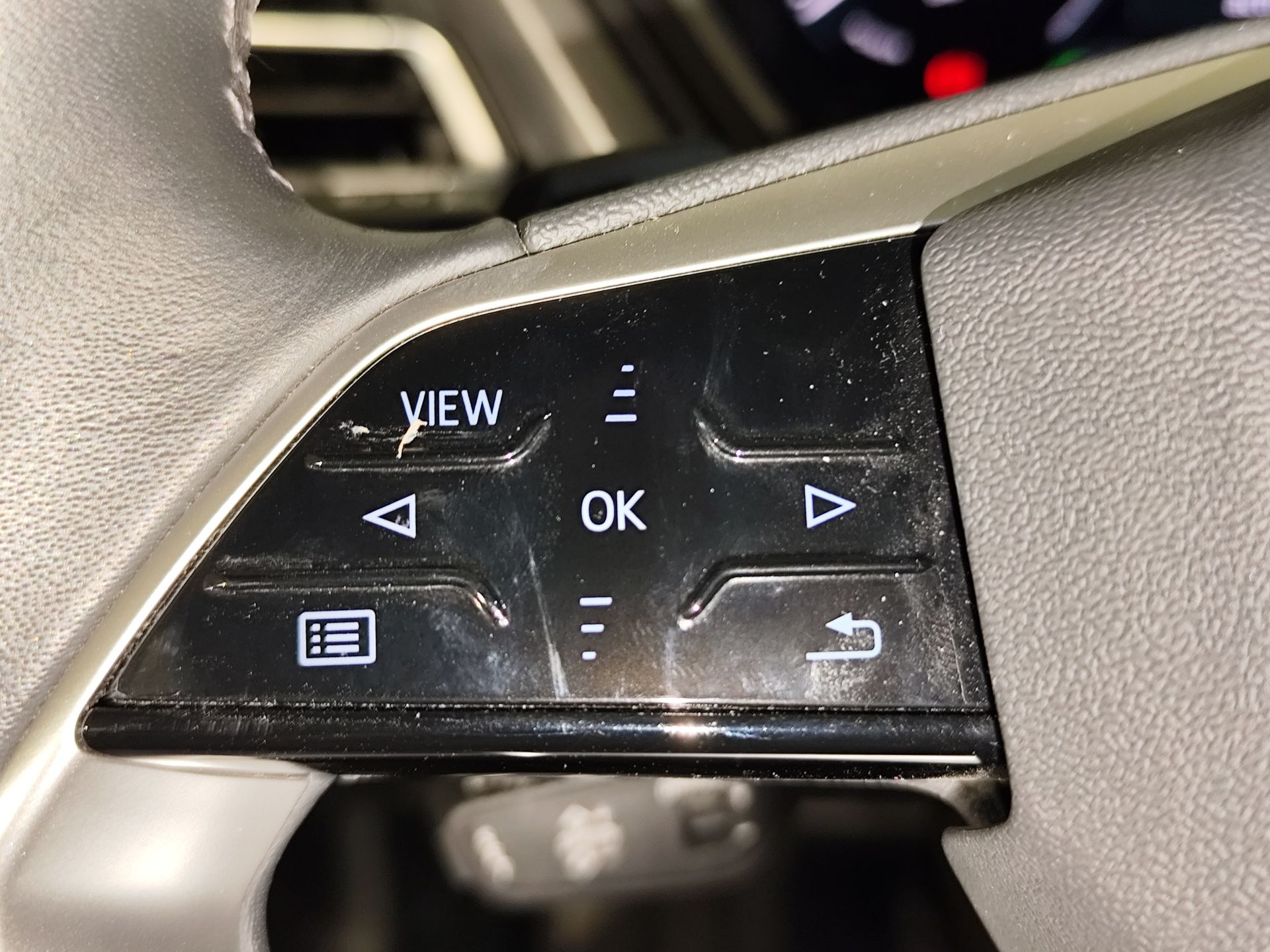 Audi Q4 e-tron 40 Advanced 82KWH