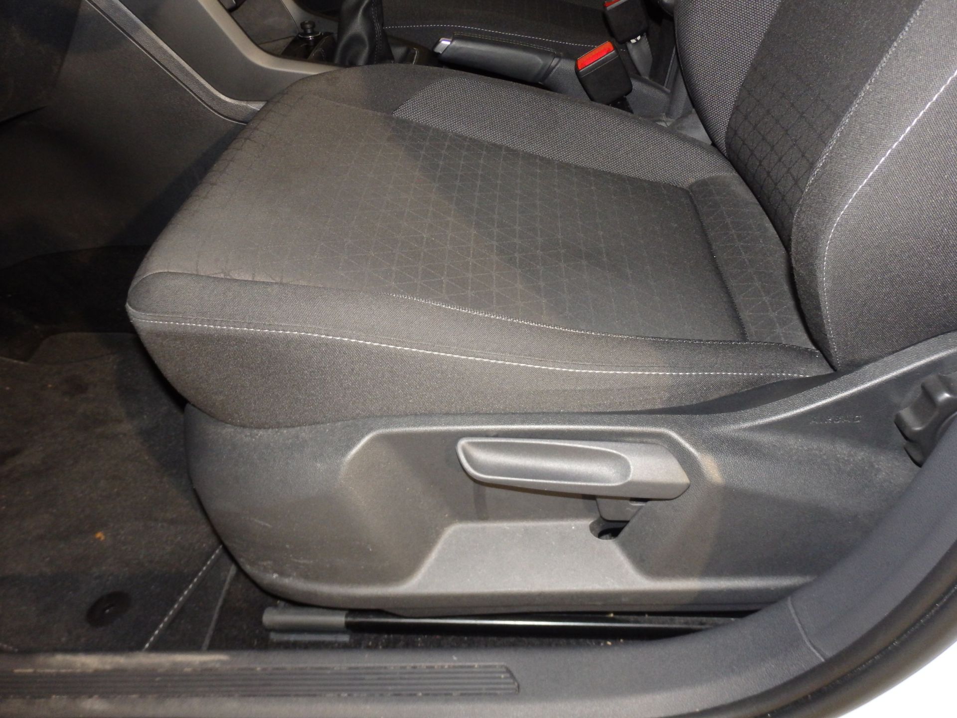 Volkswagen T-Cross Advance 1.0 TSI 81kW (110CV)