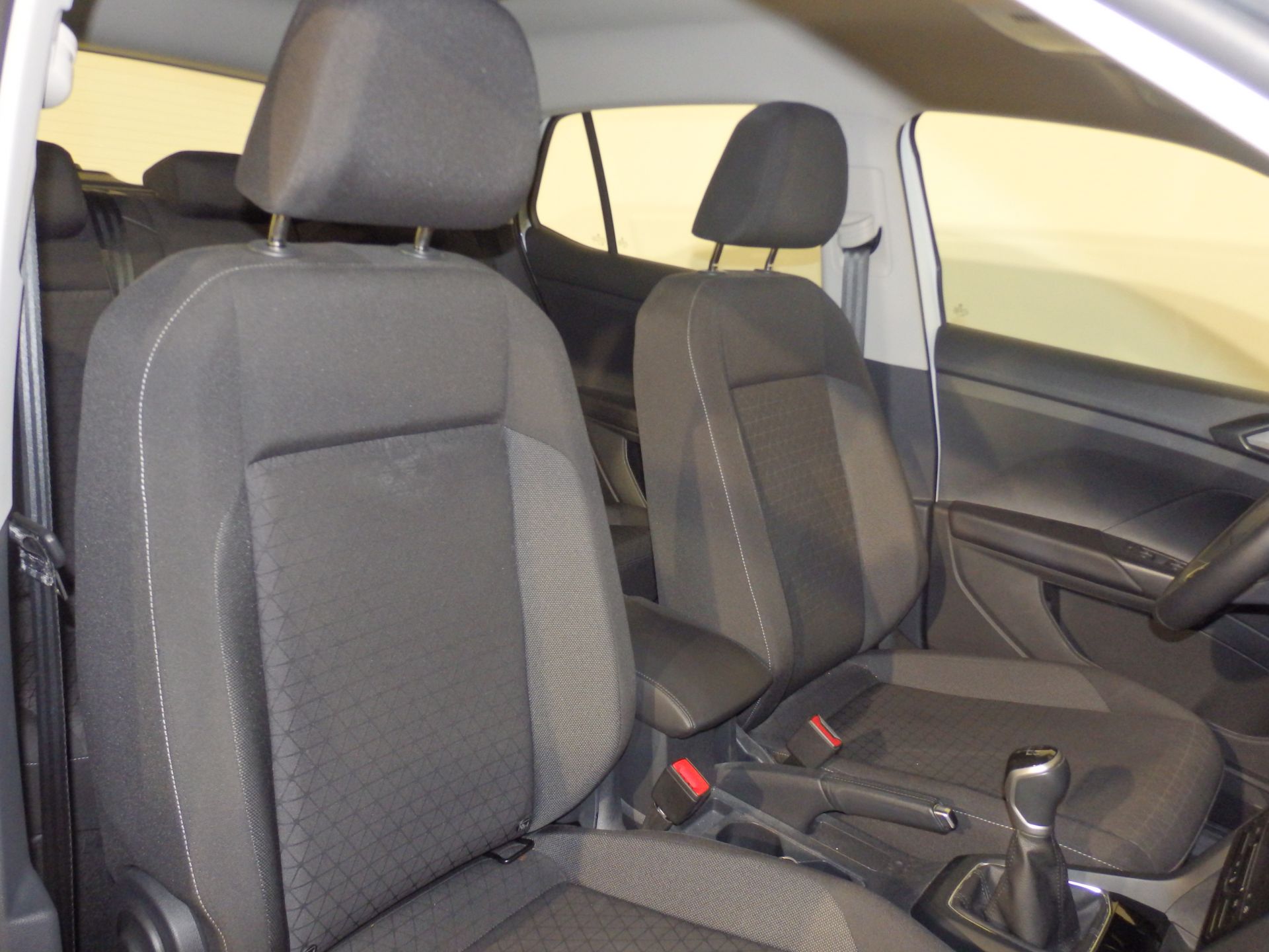 Volkswagen T-Cross Advance 1.0 TSI 81kW (110CV)