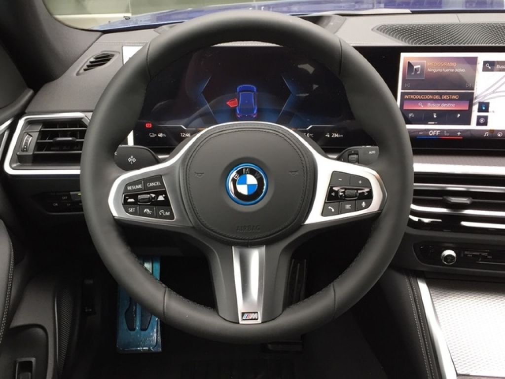 BMW i4 eDrive40 250 kW (340 CV)