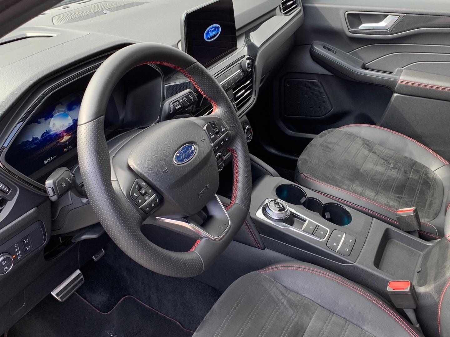 Ford Kuga ST-Line X 2.5 Duratec FHEV Auto