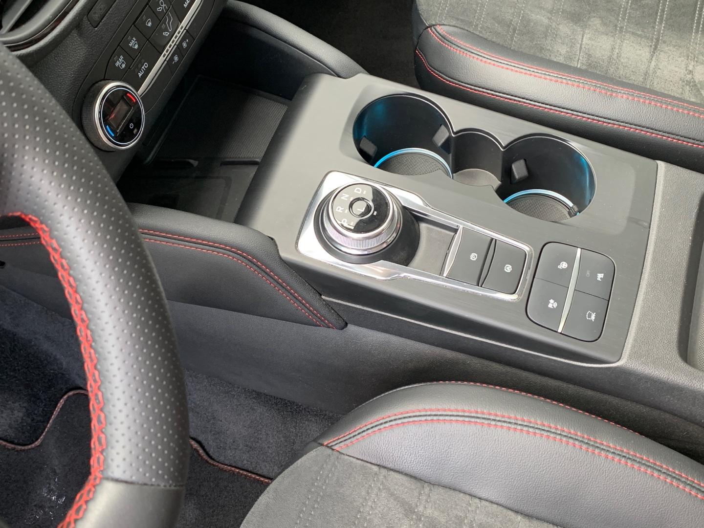 Ford Kuga ST-Line X 2.5 Duratec FHEV Auto