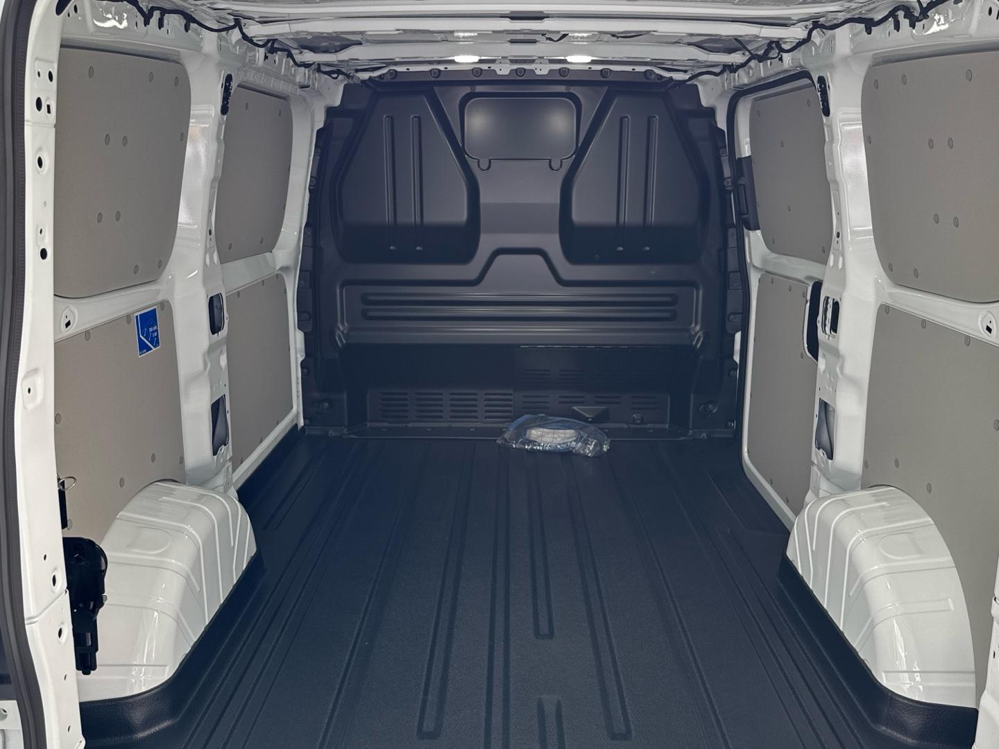 Ford Transit Custom Van 2.5 Duratec PHEV 171kW 320 L1 Trend