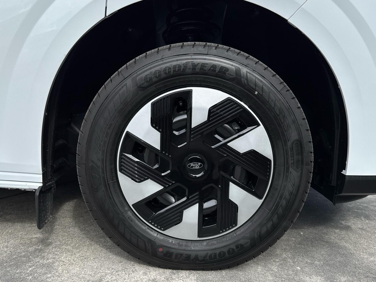 Ford Transit Custom Van 2.5 Duratec PHEV 171kW 320 L1 Trend