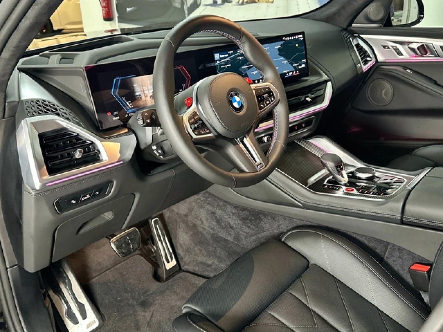 BMW XM 50e 350 kW (476 CV)