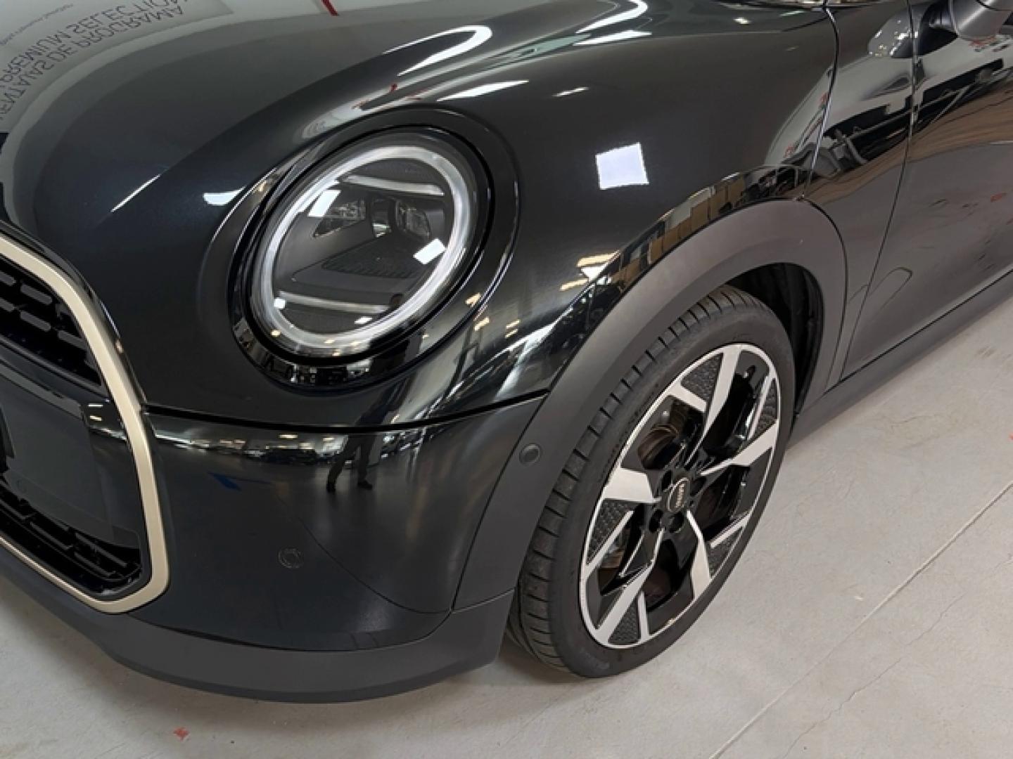 Mini MINI 5 Puertas Cooper C 115 kW (156 CV)
