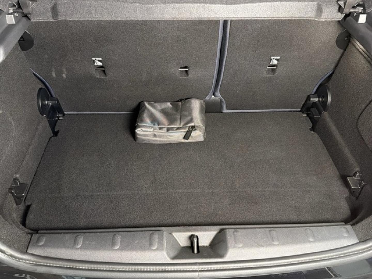 Mini MINI 5 Puertas Cooper C 115 kW (156 CV)