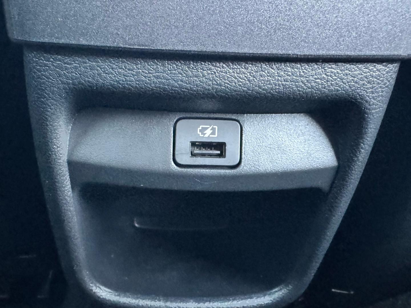 Nissan JUKE DIG-T 84 kW (114 CV) 6M/T Tekna