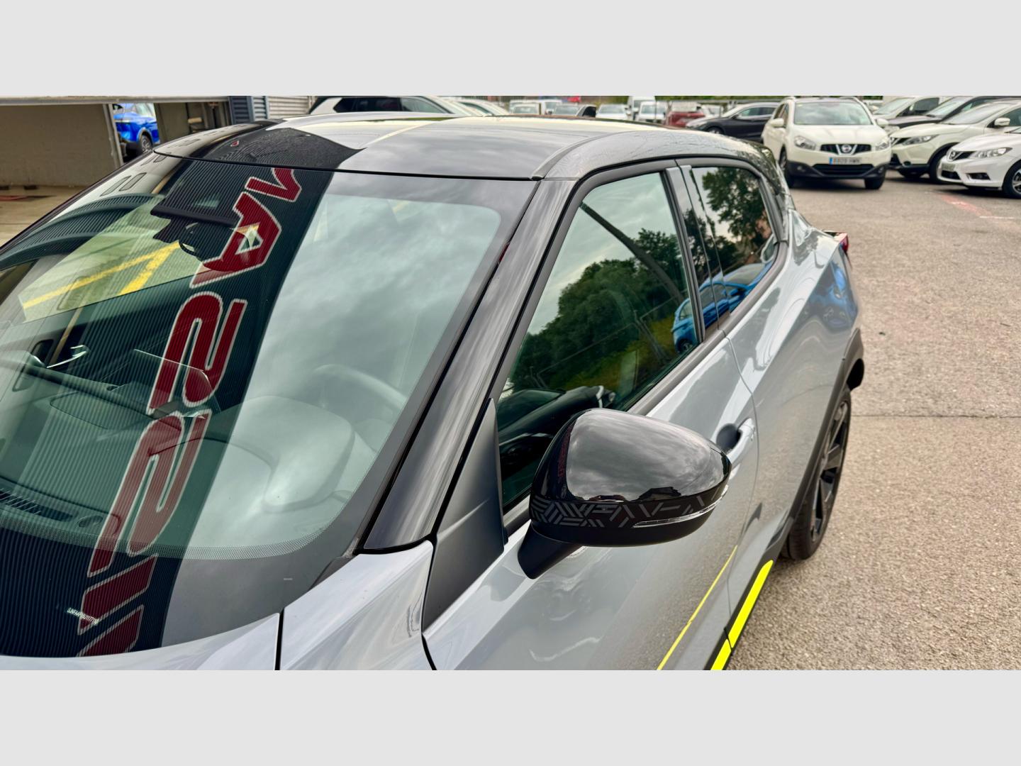 Nissan JUKE DIG-T 84 kW (114 CV) 6M/T Kiiro