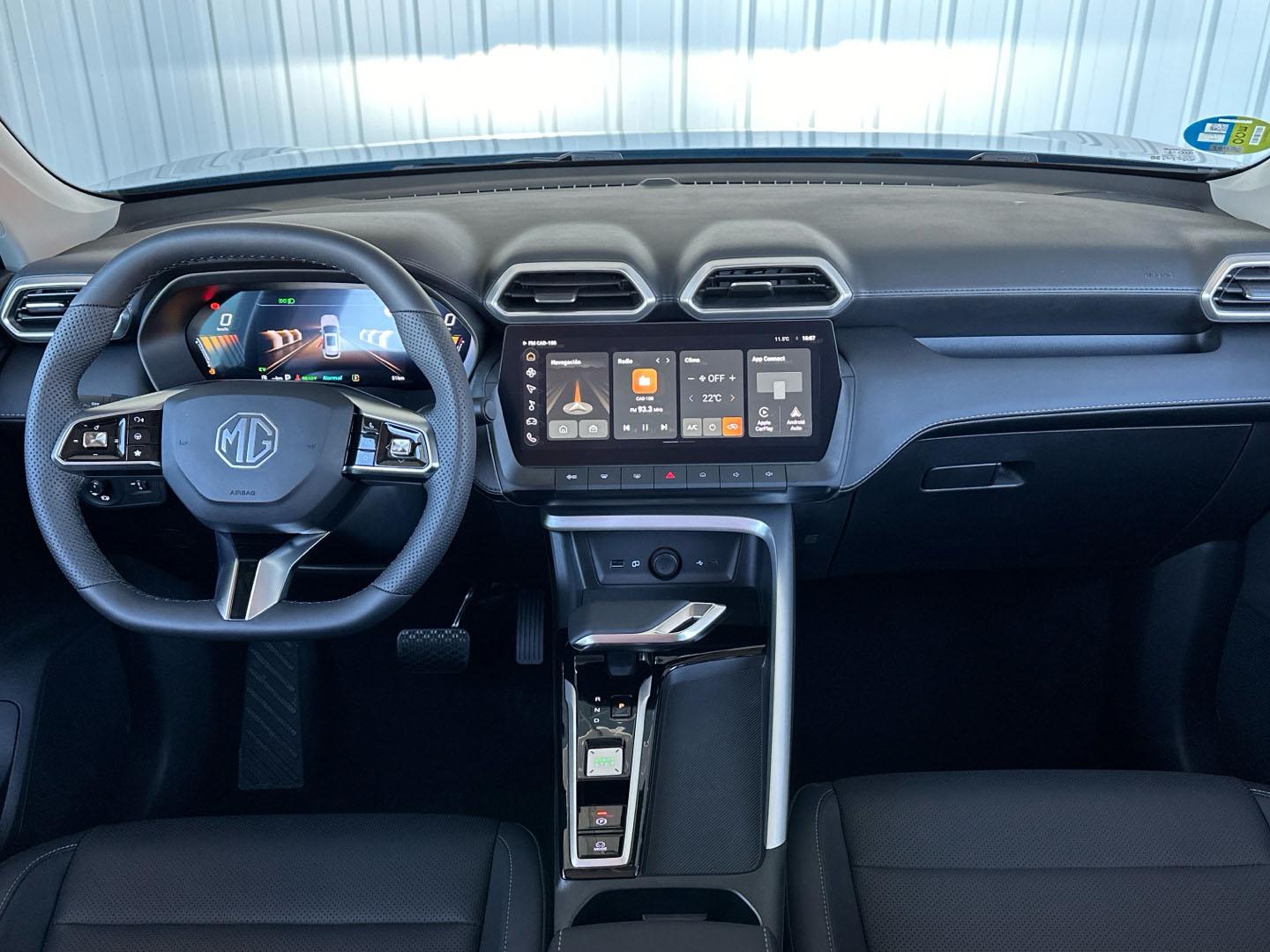 MG ZS Hybrid+ Luxury