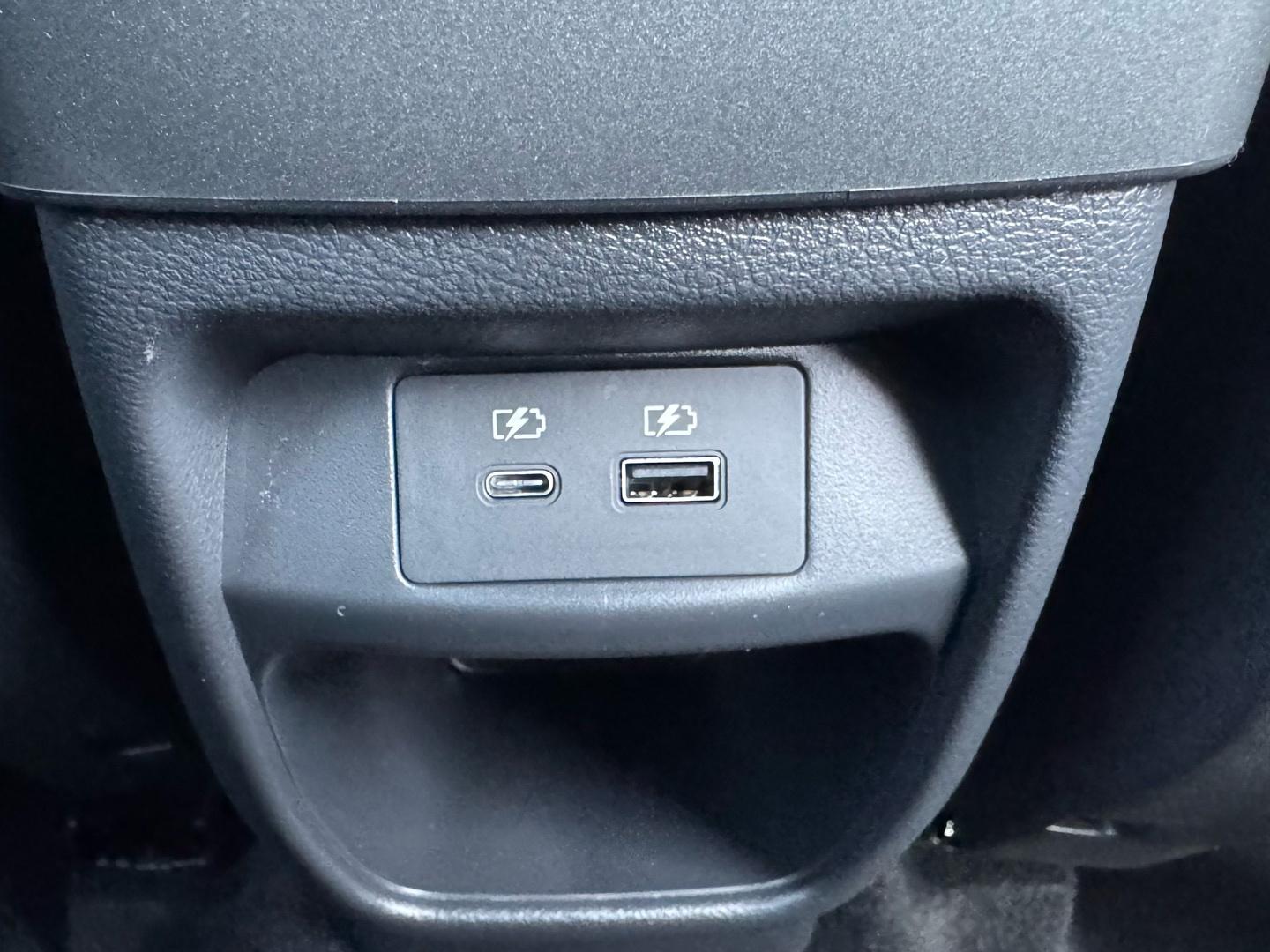 Nissan JUKE DIG-T 84 kW (114 CV) DCT 7V N-Connecta