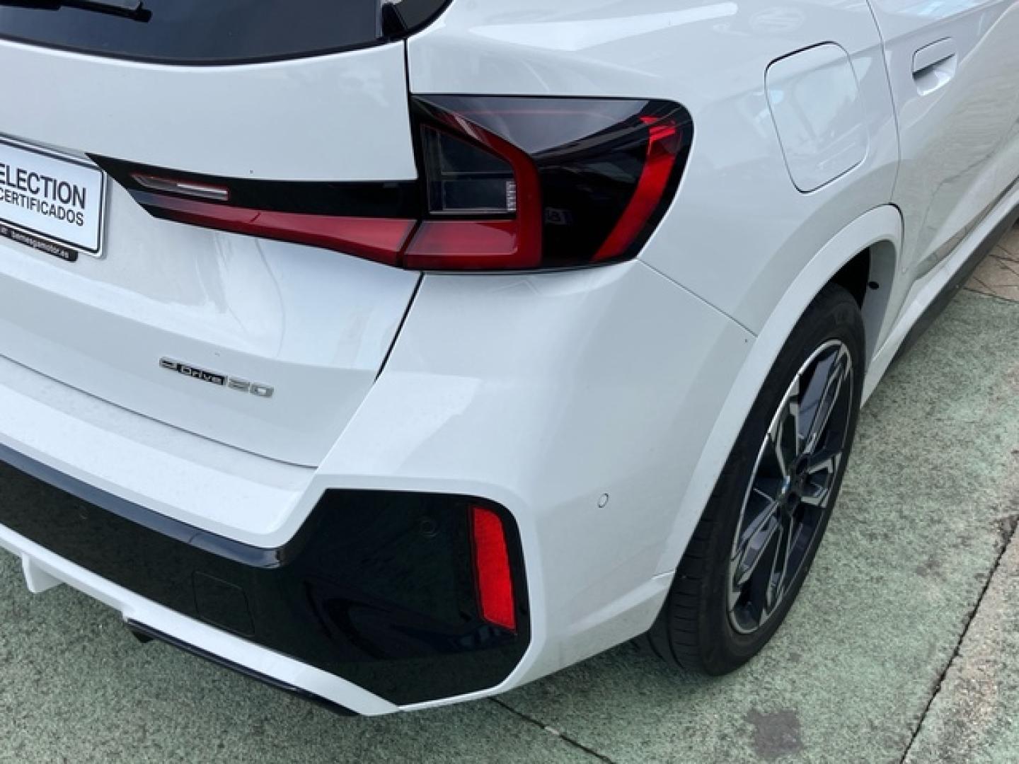 BMW iX1 eDrive20 150 kW (204 CV)