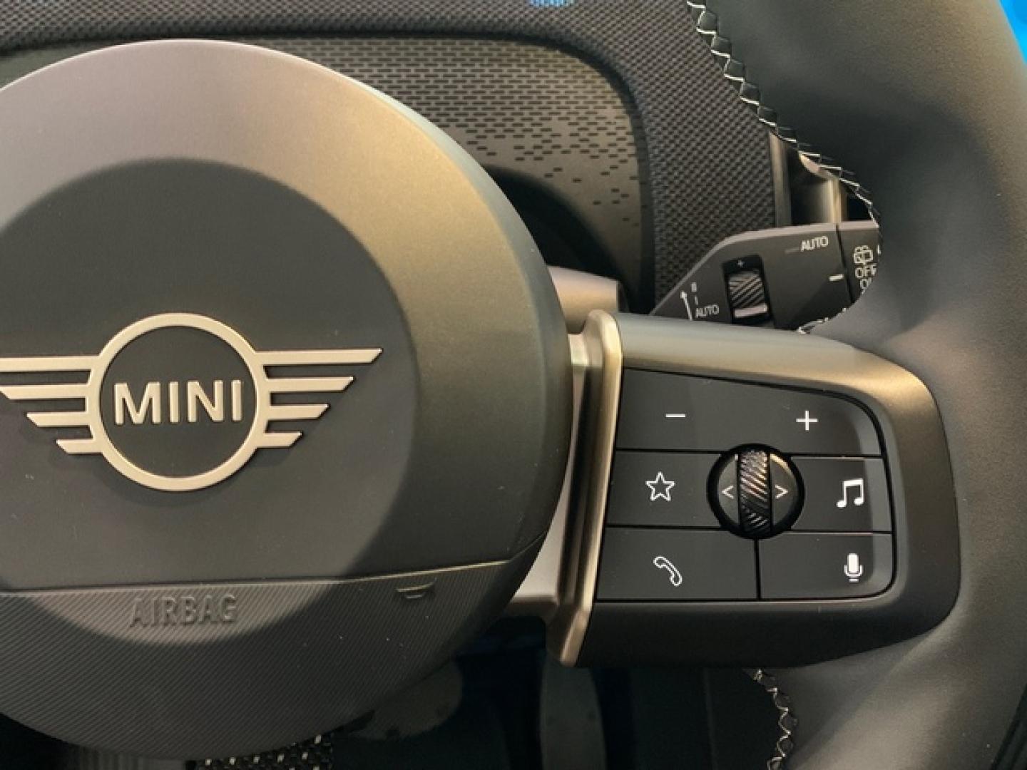 Mini MINI Countryman D 120 kW (163 CV)