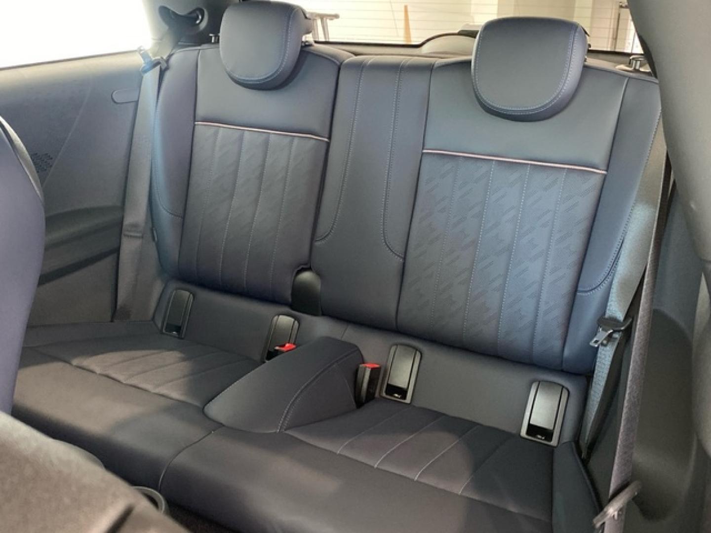 Mini MINI 3 Puertas Cooper C 115 kW (156 CV)