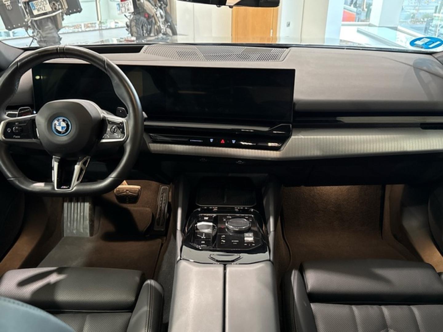 BMW Serie 5 530e 220 kW (299 CV)