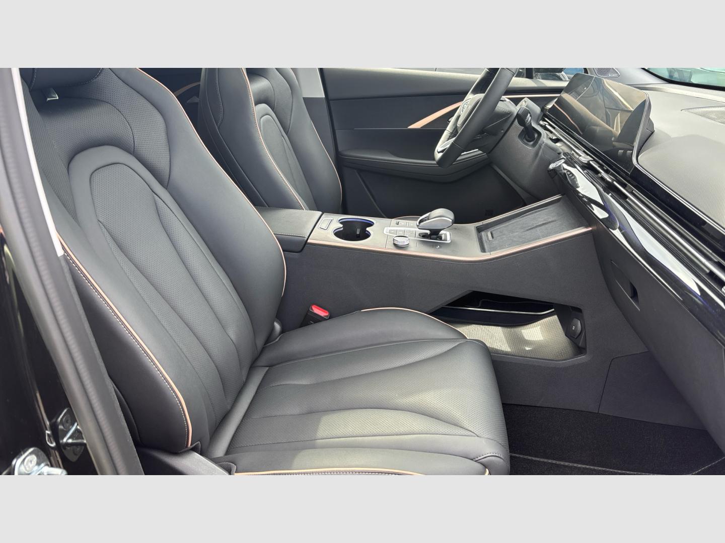 Omoda 5 MY25 - Premium 1.6 TGDI 108kW (145cv)