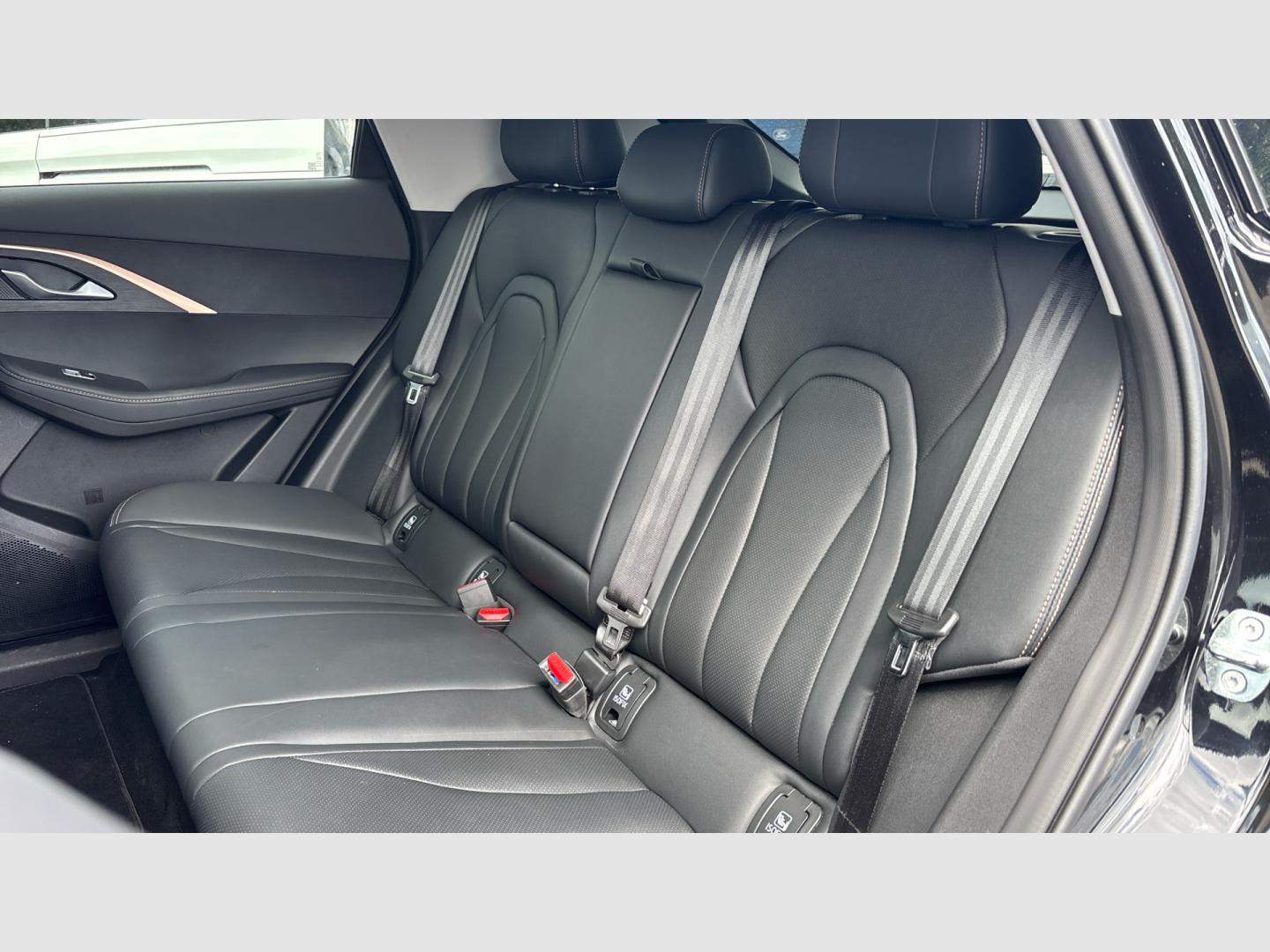 Omoda 5 MY25 - Premium 1.6 TGDI 108kW (145cv)