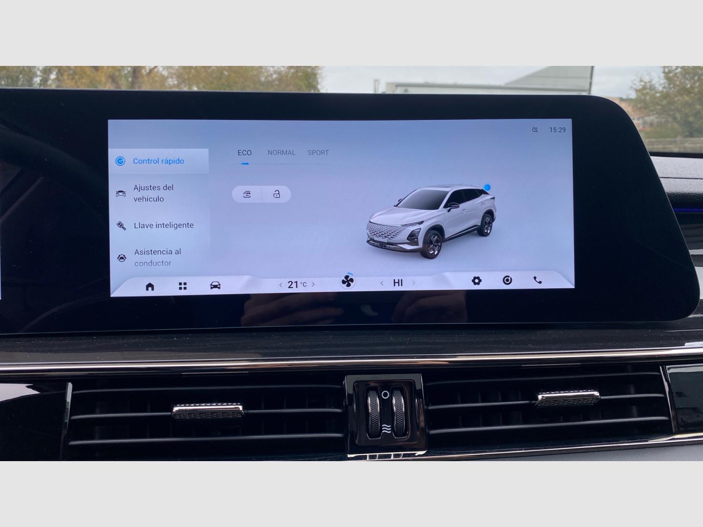 Omoda 5 MY25 - Premium 1.6 TGDI 108kW (145cv)