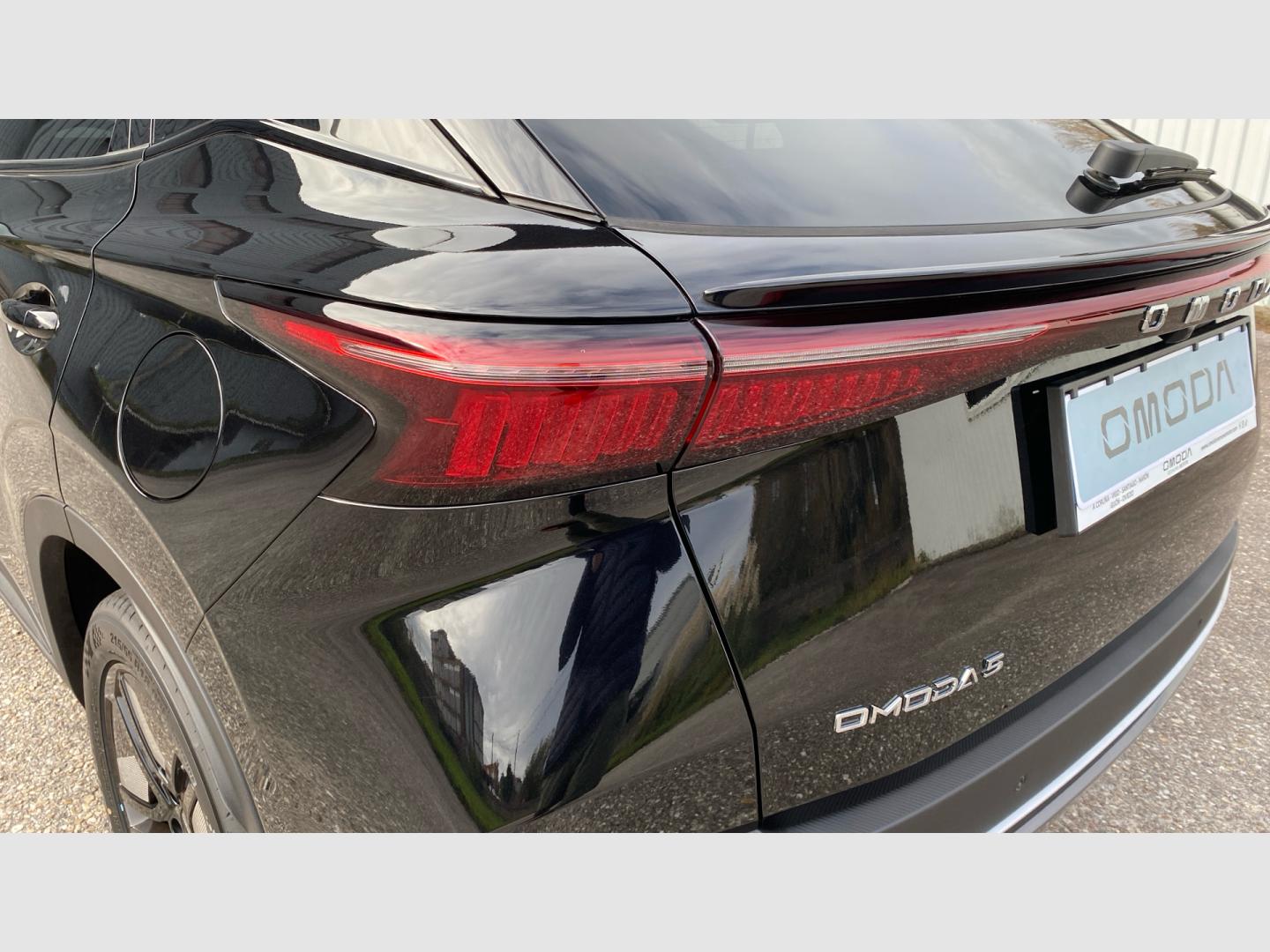 Omoda 5 MY25 - Premium 1.6 TGDI 108kW (145cv)