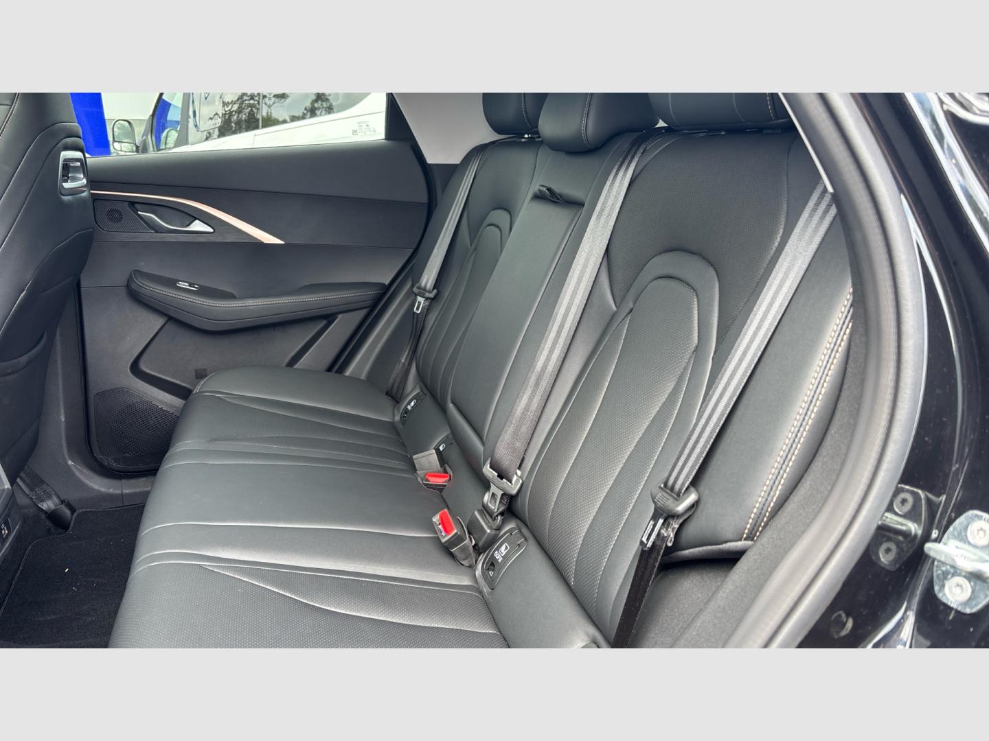 Omoda 5 MY25 - Premium 1.6 TGDI 108kW (145cv)