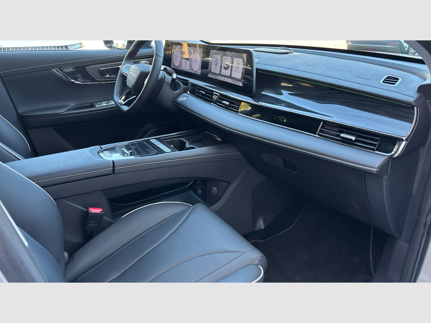 Omoda 5 MY25 - Premium 1.6 TGDI 108kW (145cv)