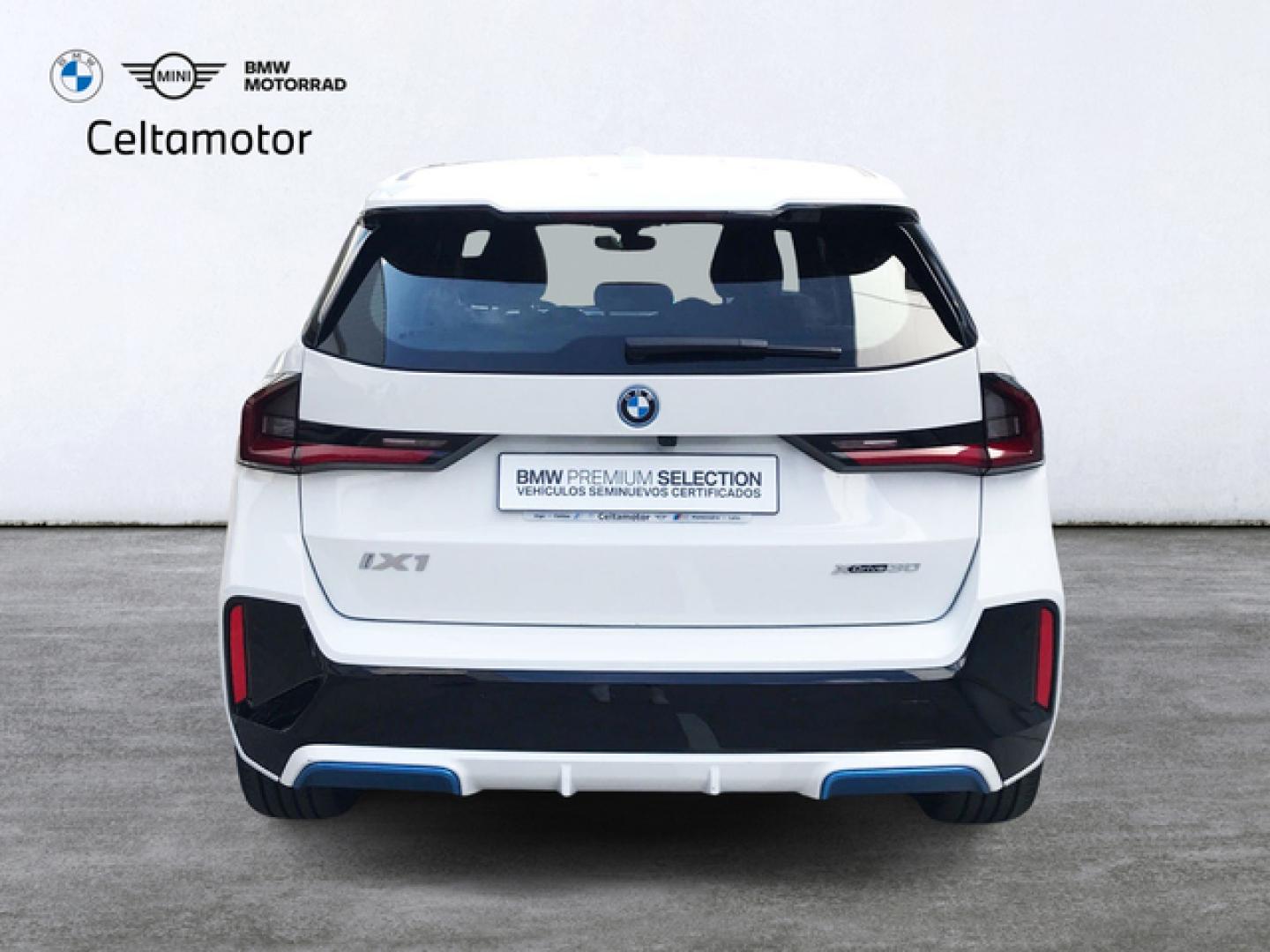 BMW iX1 xDrive30 230 kW (313 CV)