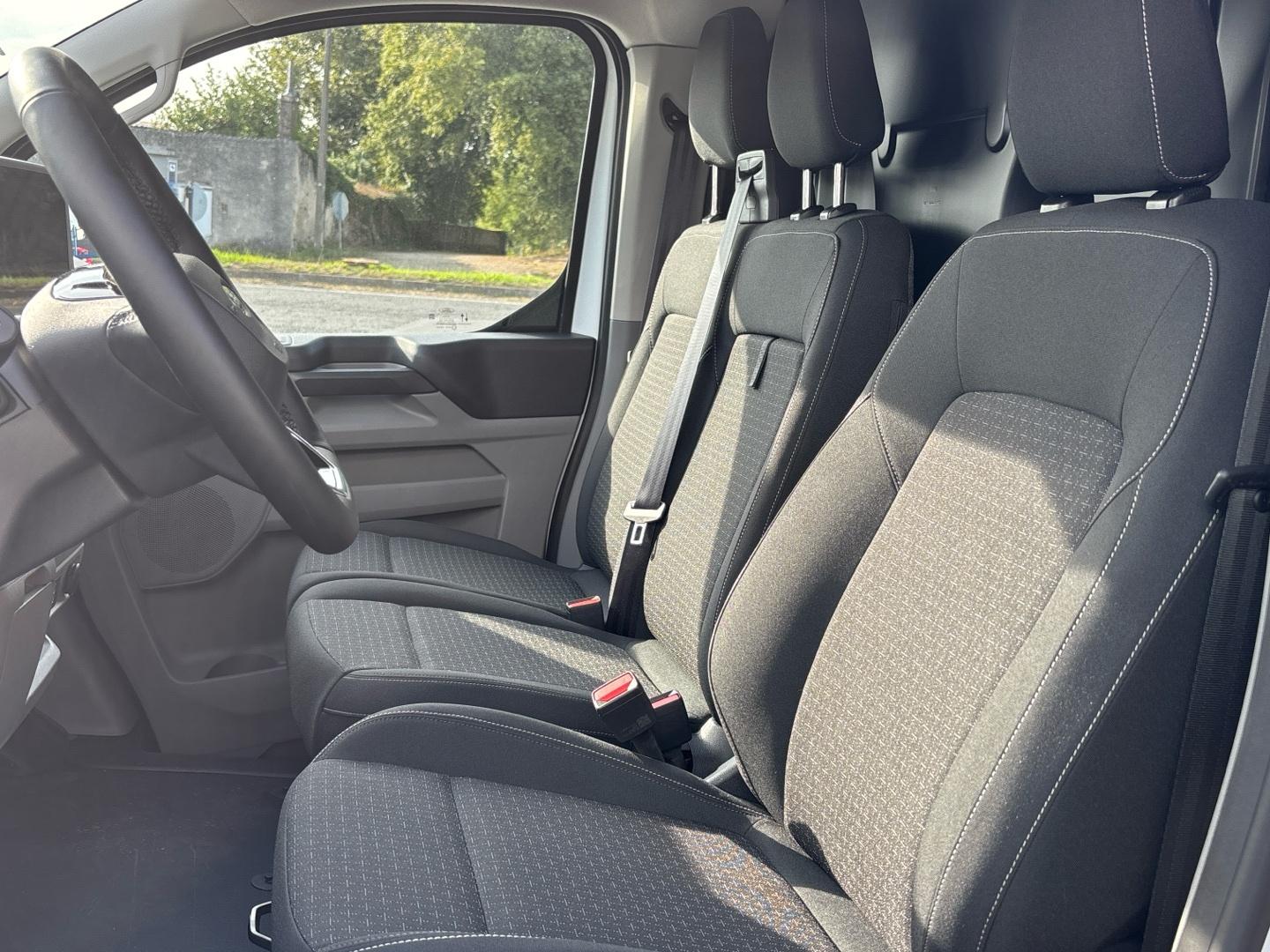 Ford Transit Custom Van 2.5 Duratec PHEV 171kW 320 L1 Trend