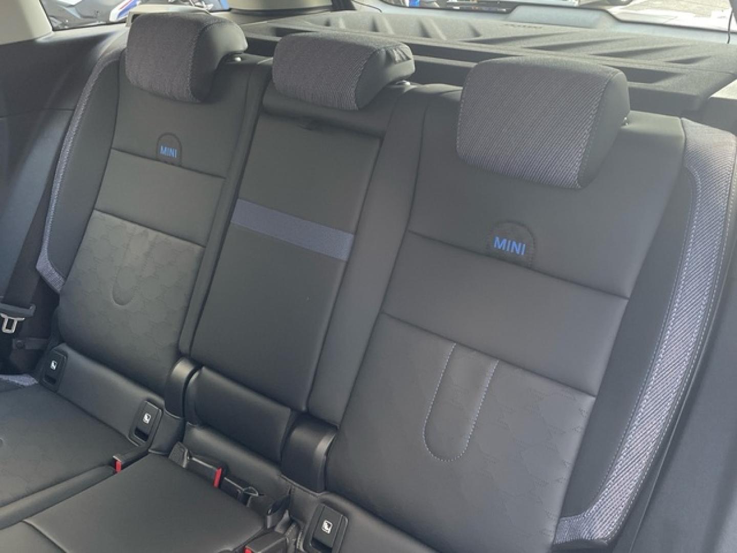 Mini MINI Countryman D 120 kW (163 CV)