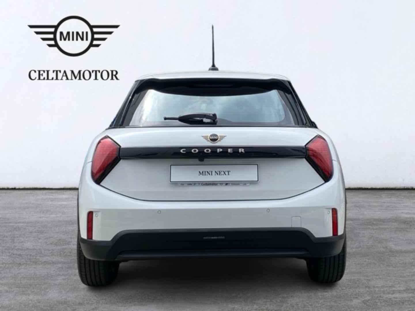 Mini MINI 3 Puertas C 115 kW (156 CV)