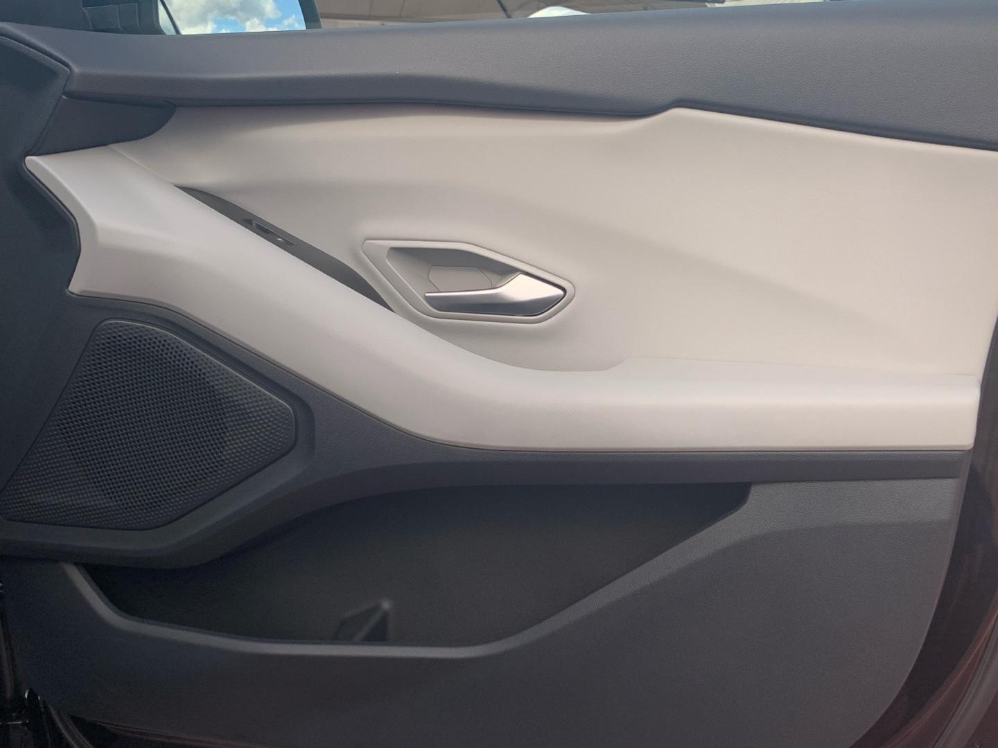 Ford Capri CX740L Premium R. Ext. RWD 77kWh 286CV