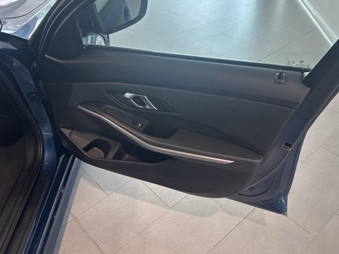 BMW Serie 3 318d Touring 110 kW (150 CV)