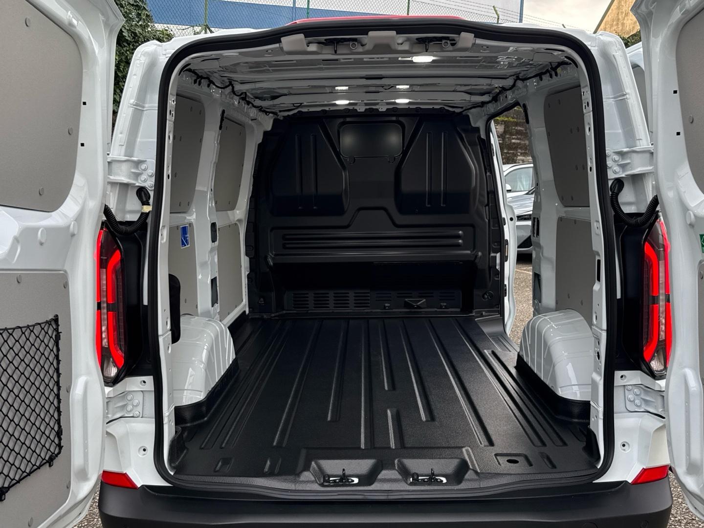 Ford Transit Custom Van BEV 64kWh 100kW 320 L2 Trend