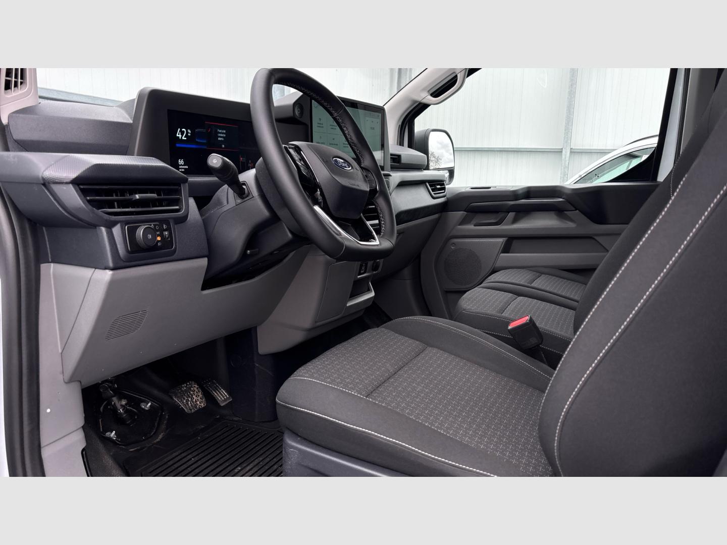 Ford Transit Custom Van BEV 64kWh 100kW 320 L2 Trend