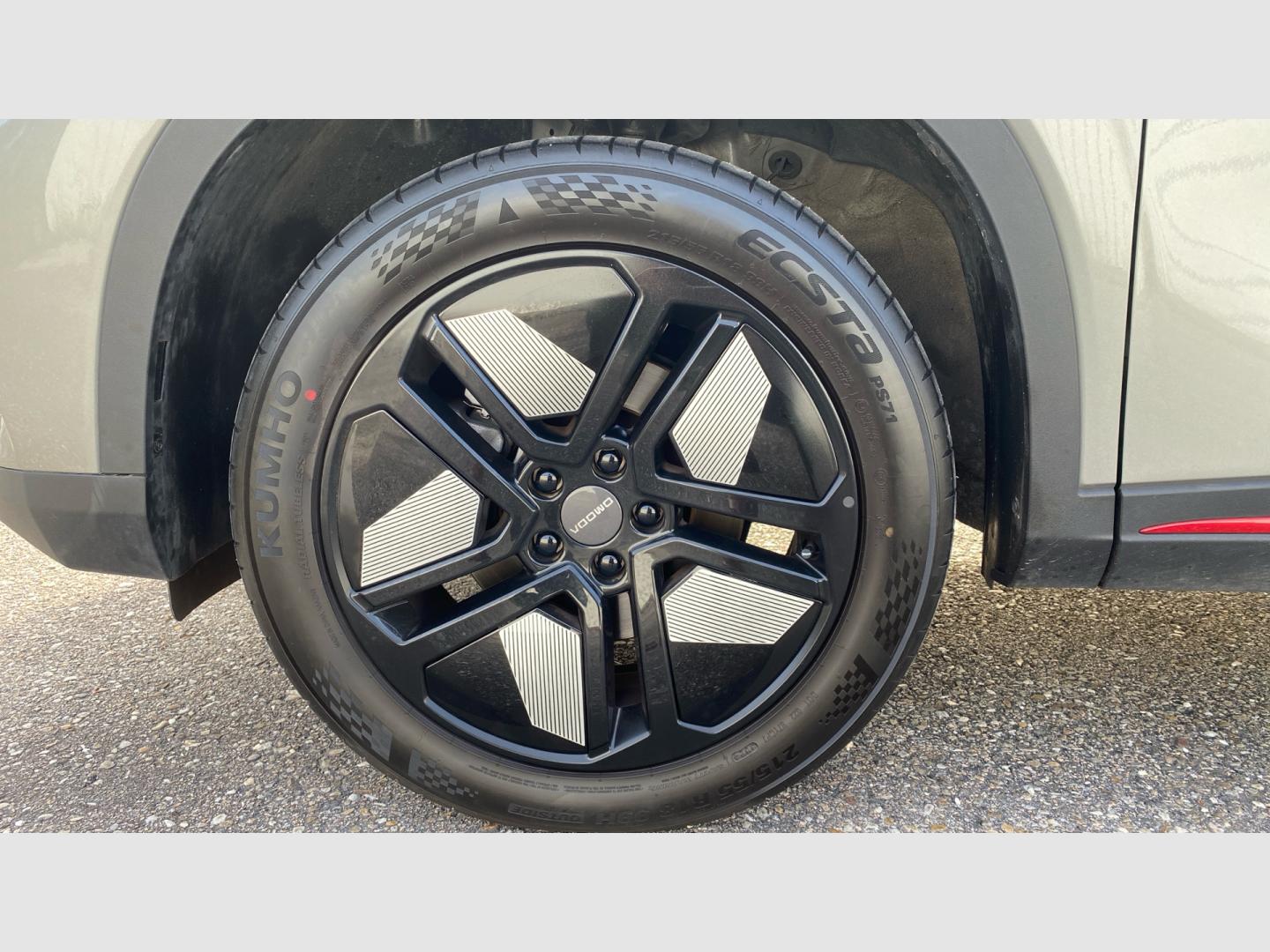 Omoda 5 MY25 - Premium 1.6 TGDI 108kW (145cv)