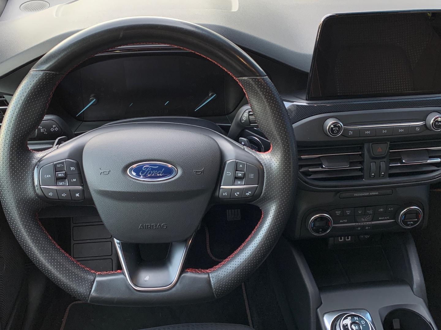 Ford Focus 1.0 Ecoboost 92kW ST-Line Auto