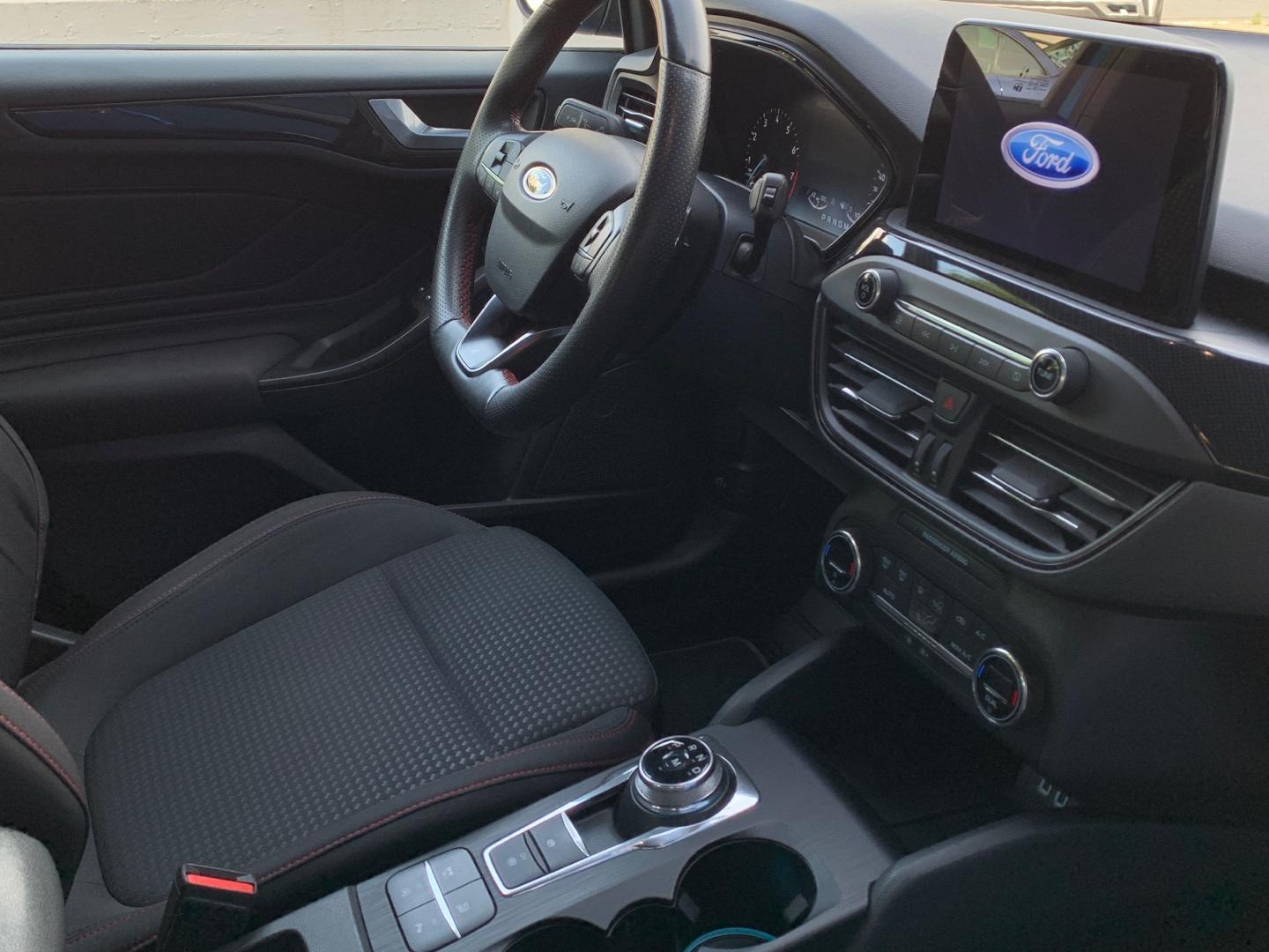 Ford Focus 1.0 Ecoboost 92kW ST-Line Auto