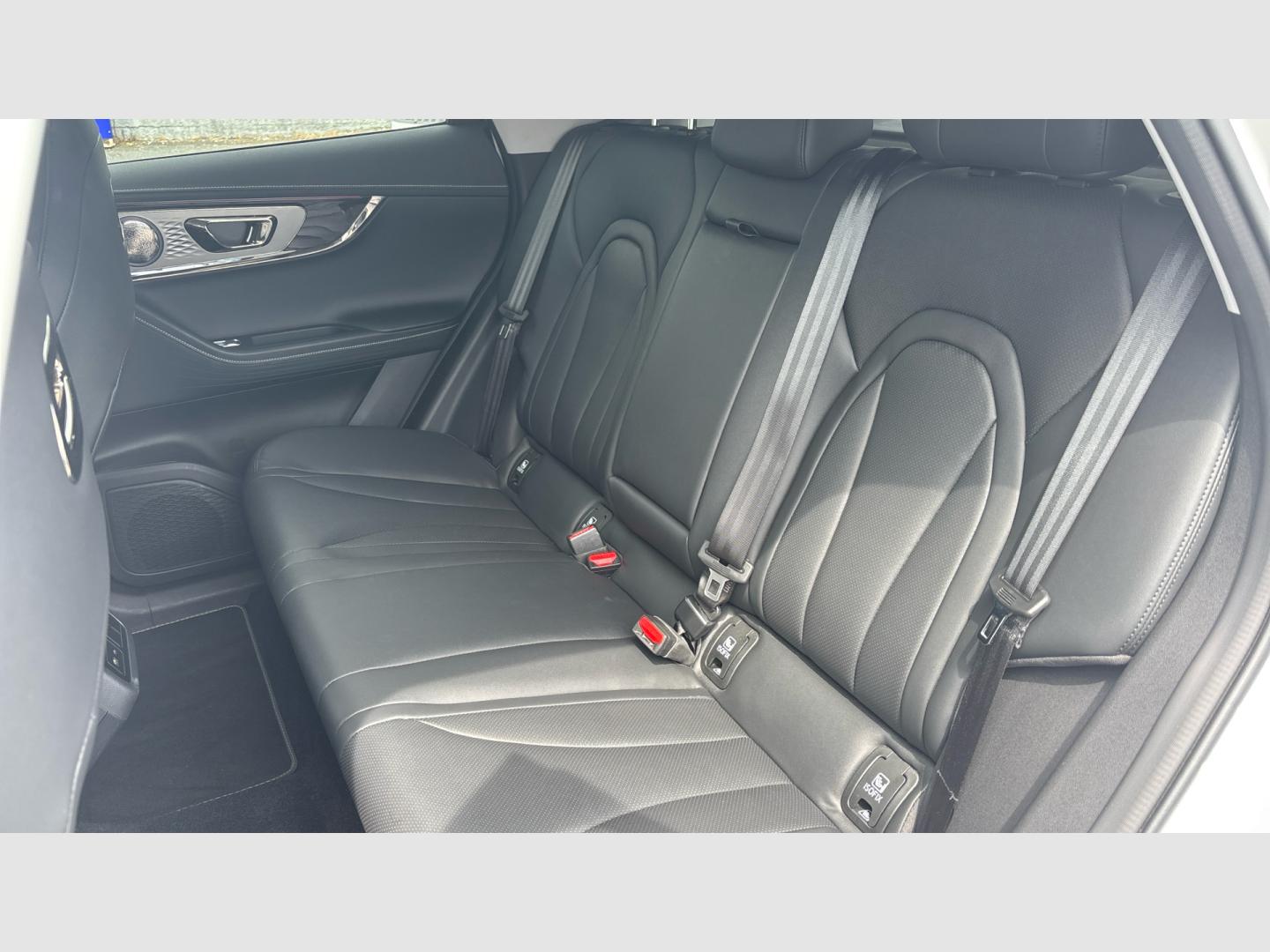 Omoda 5 MY25 - Premium 1.6 TGDI 108kW (145cv)
