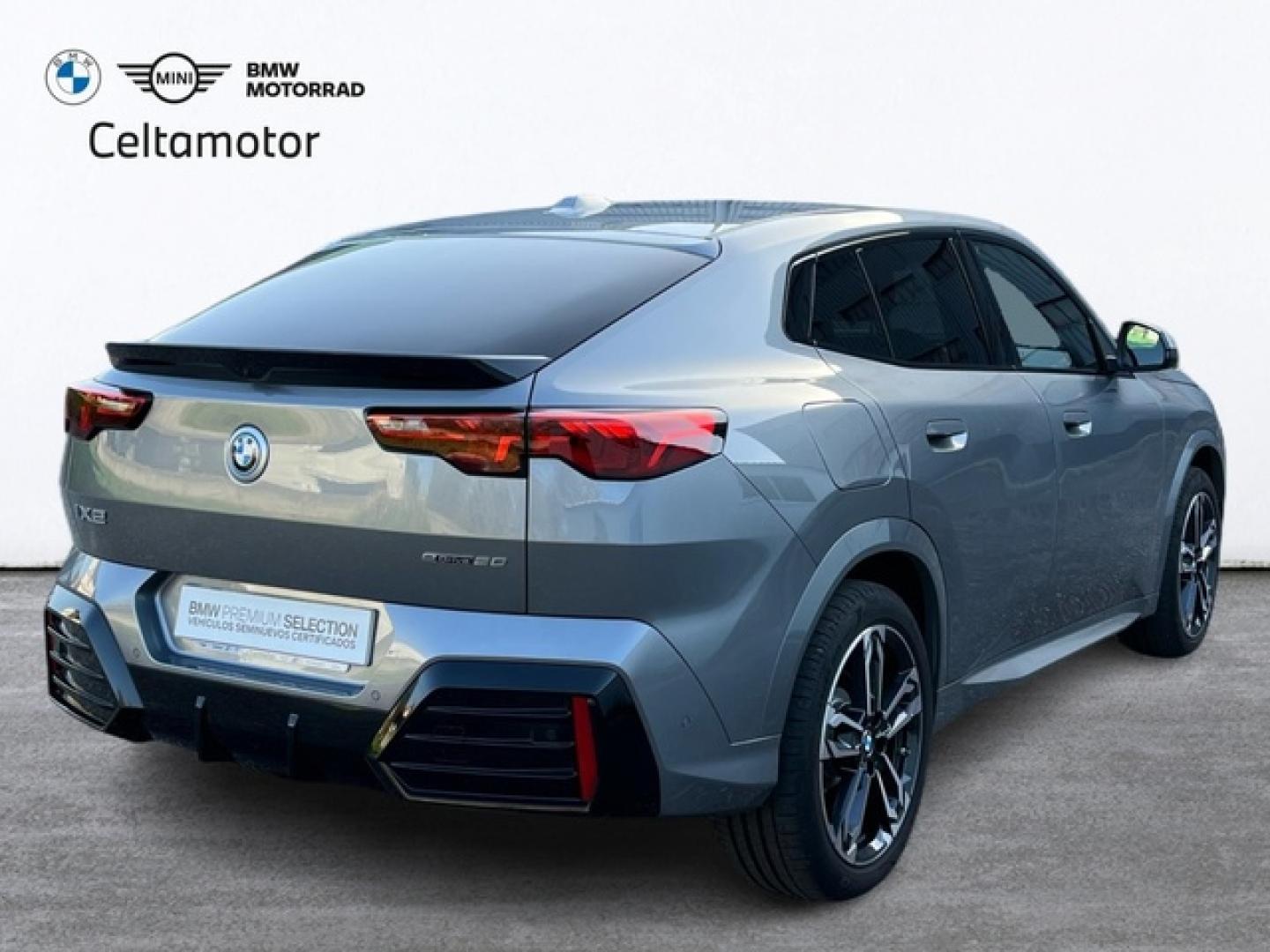 BMW ix2 eDrive20 150 kW (204 CV)