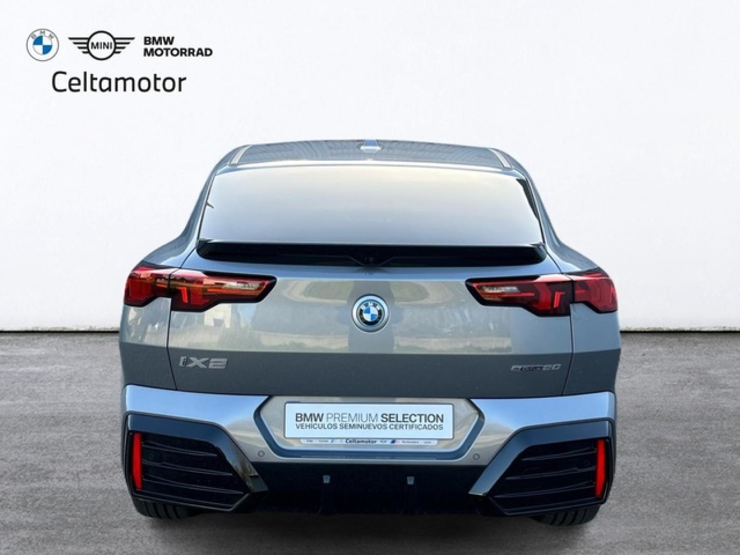 BMW ix2 eDrive20 150 kW (204 CV)