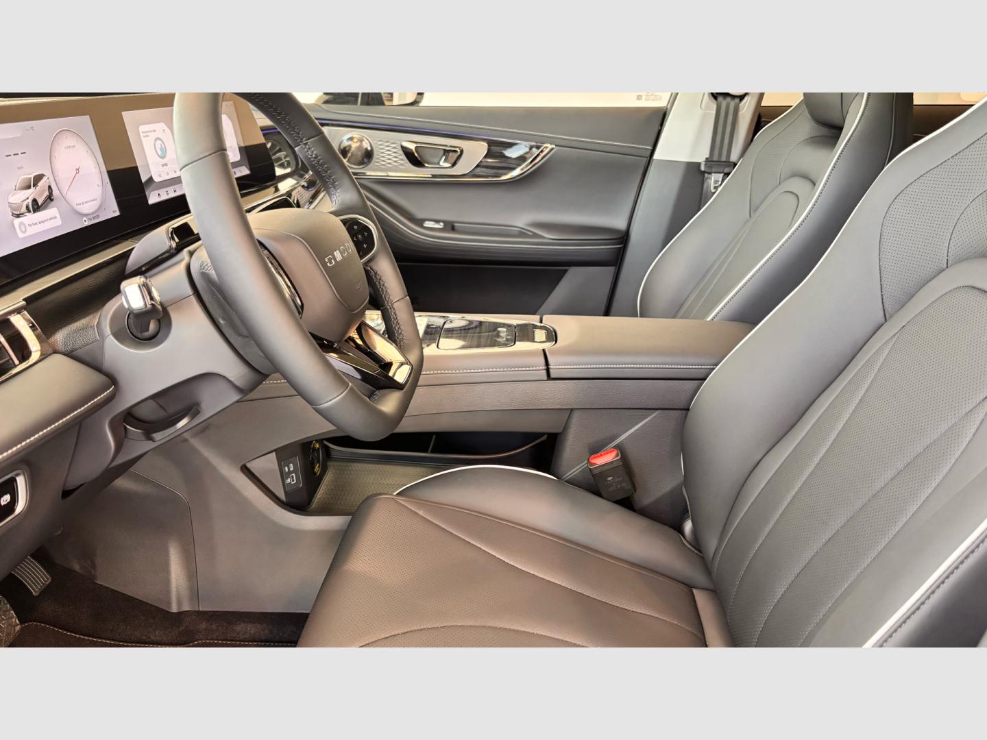 Omoda 5 MY25 - Premium 1.6 TGDI 108kW (145cv)