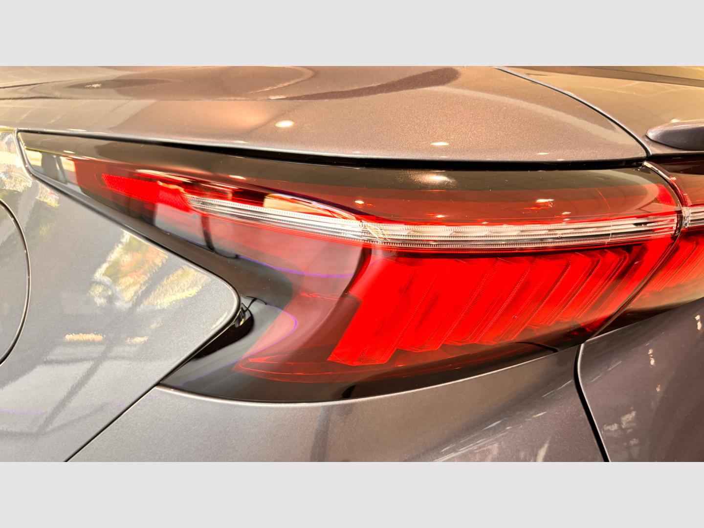 Omoda 5 MY25 - Premium 1.6 TGDI 108kW (145cv)