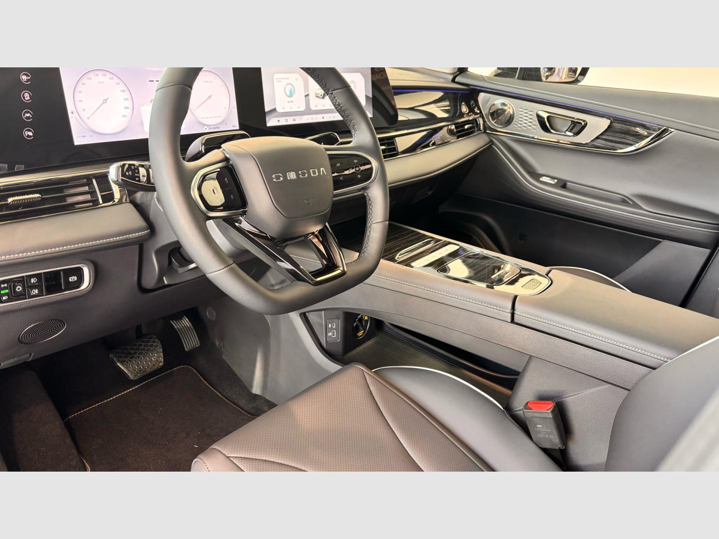 Omoda 5 MY25 - Premium 1.6 TGDI 108kW (145cv)