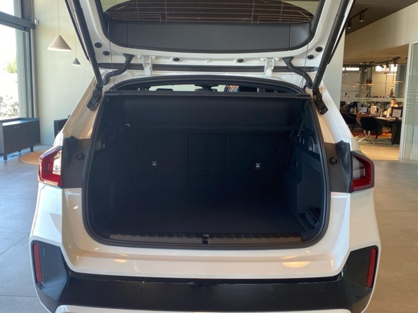BMW iX1 eDrive20 150 kW (204 CV)