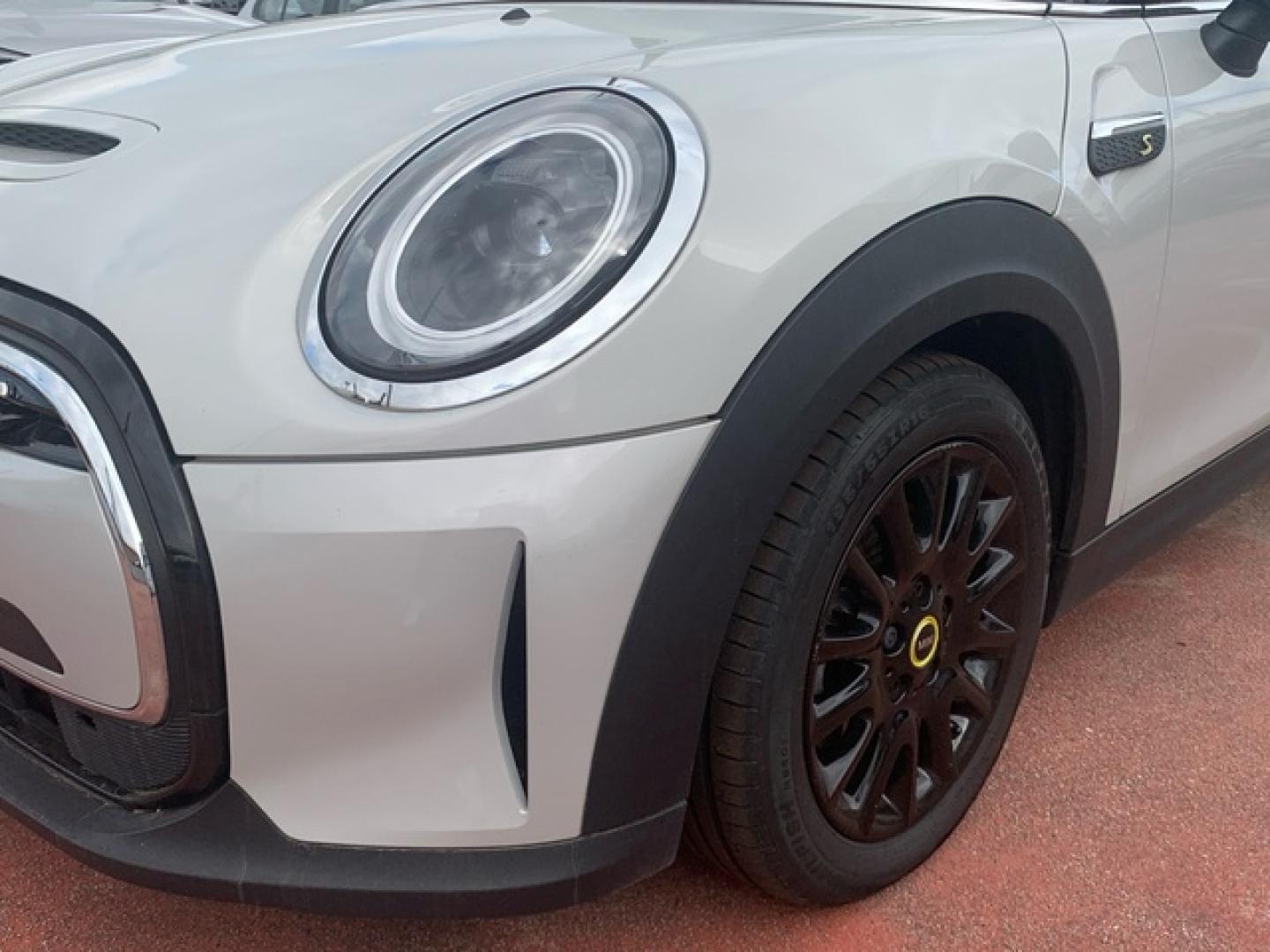 Mini MINI 3 Puertas SE 135 kW (184 CV)