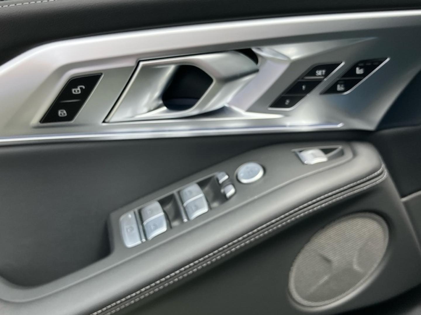 BMW XM 50e 350 kW (476 CV)