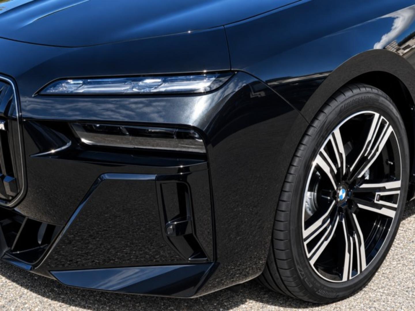 BMW Serie 7 M760e xDrive 420 kW (571 CV)