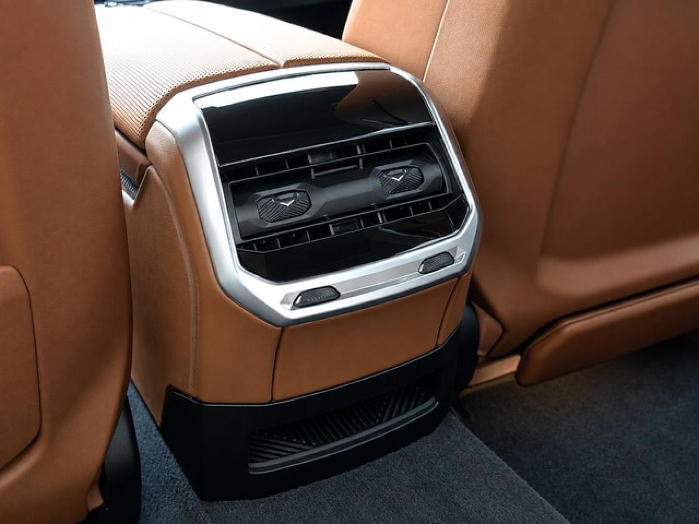 BMW Serie 7 M760e xDrive 420 kW (571 CV)