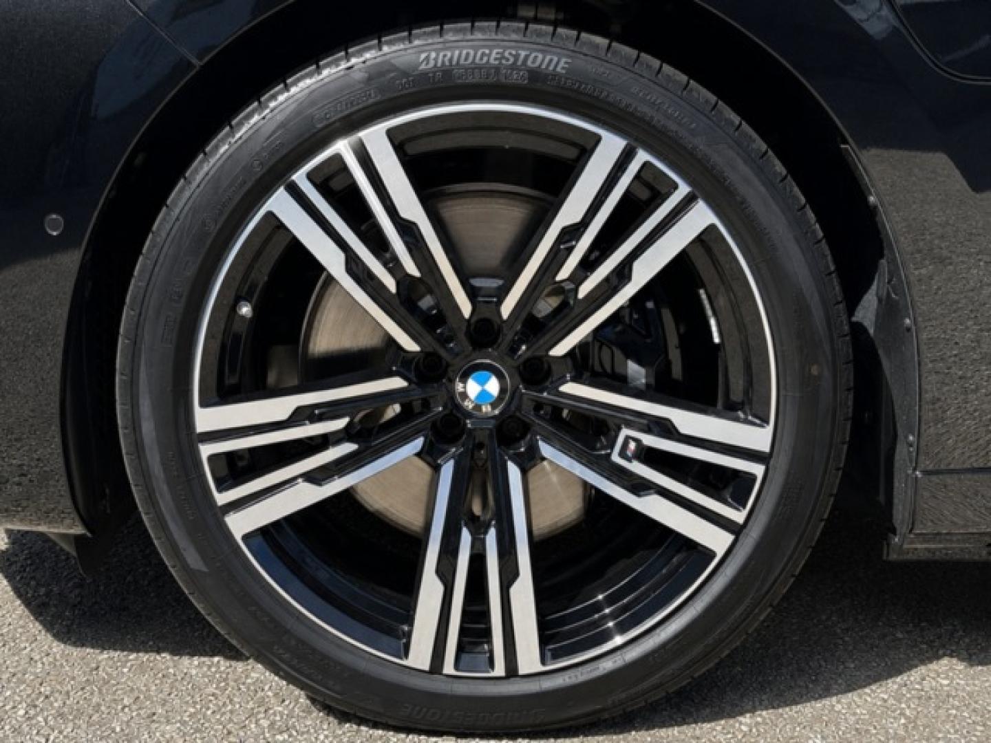 BMW Serie 7 M760e xDrive 420 kW (571 CV)