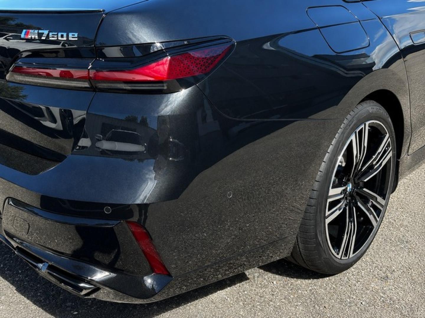 BMW Serie 7 M760e xDrive 420 kW (571 CV)